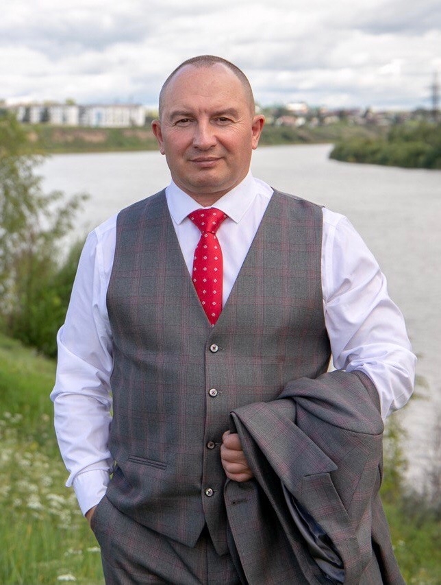 Тютюнник Андрей Геннадьевич.
